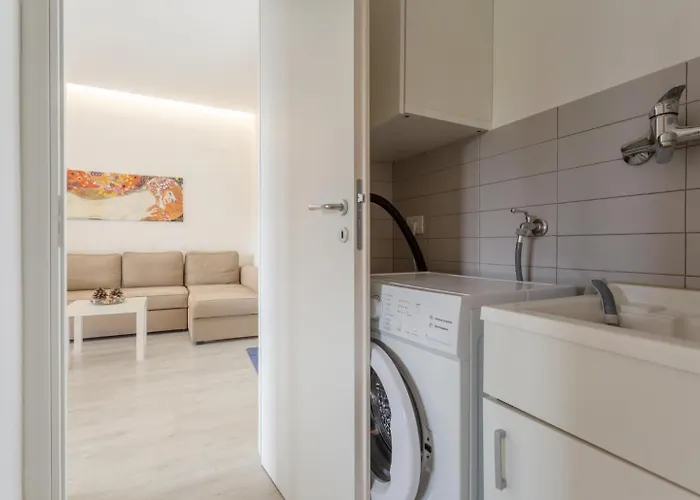 Вилла Villino Malva Large Private Pool Ac Wifi Шикли