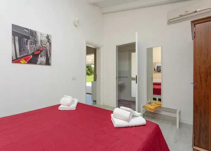 Villino Malva Large Private Pool Ac Wifi Вилла Шикли